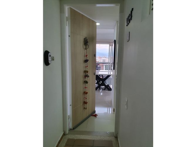 Apartamento de 2 alcobas en venta en Condominio Zafiro, Cali, 75 m² · foto 11 de 12
