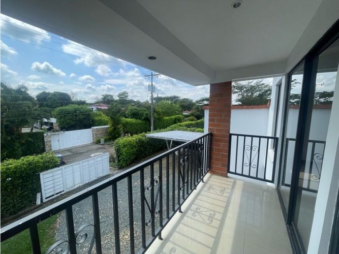 Casa de 5 alcobas en venta en La Morada, Jamundí, 390 m² · foto 23 de 24