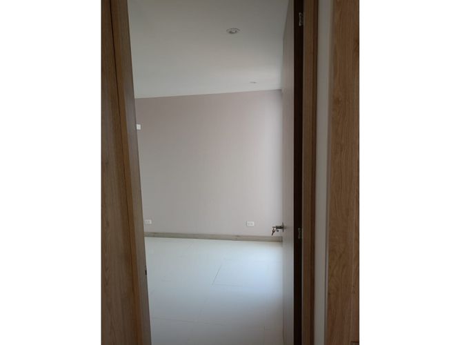 Apartamento de 2 alcobas en venta en Bochalema, Cali, 55 m² · foto 15 de 24