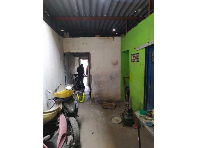 Casa de 2 alcobas en venta en San Pedro Claver, Cali, 100 m² · foto 4 de 12