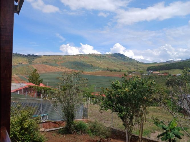 Casa de 4 alcobas en venta en La Arboleda, Cali, 140 m² · foto 2 de 24
