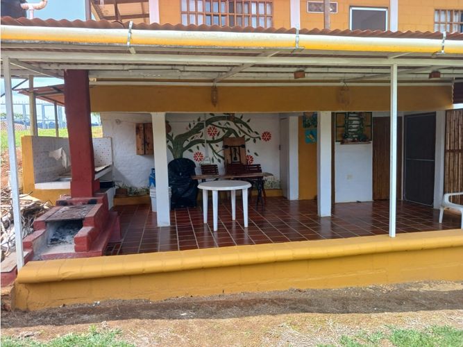 Casa de 4 alcobas en venta en La Arboleda, Cali, 140 m² · foto 10 de 24