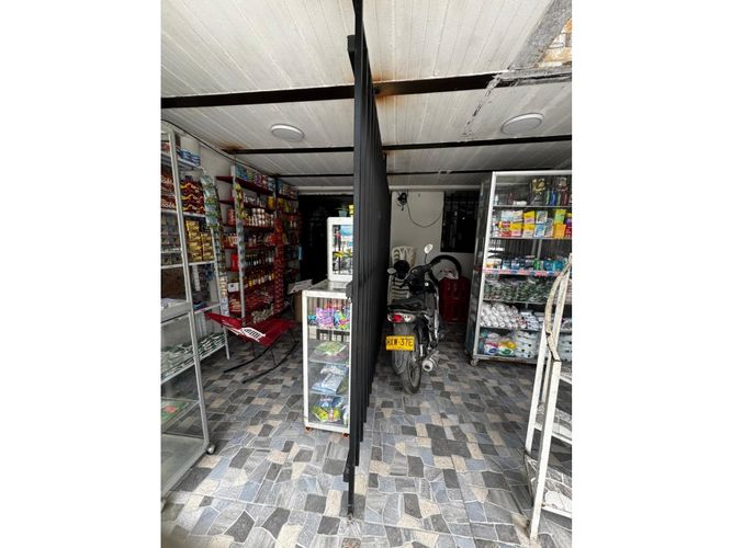 Casa de 5 alcobas en venta en El Carmelo, Candelaria, 200 m² · foto 2 de 21