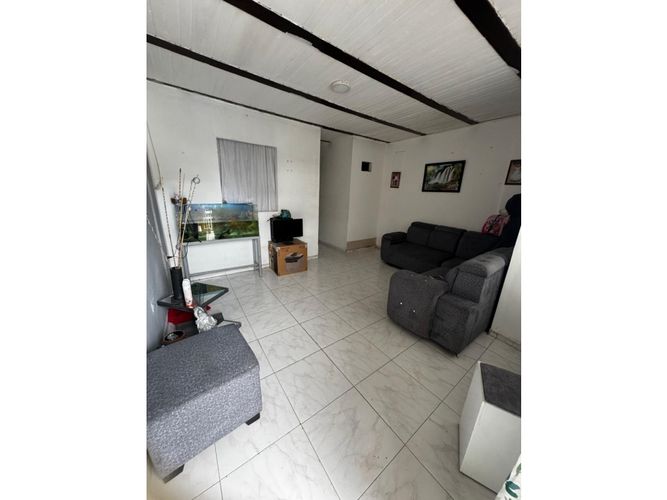 Casa de 5 alcobas en venta en El Carmelo, Candelaria, 200 m² · foto 9 de 21