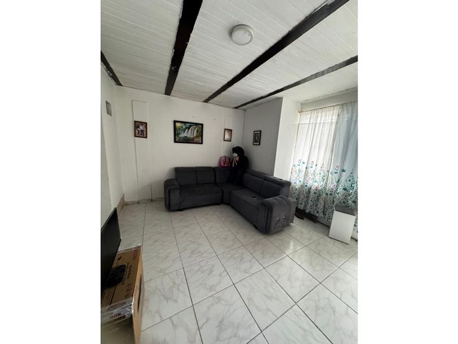 Casa de 5 alcobas en venta en El Carmelo, Candelaria, 200 m² · foto 10 de 21