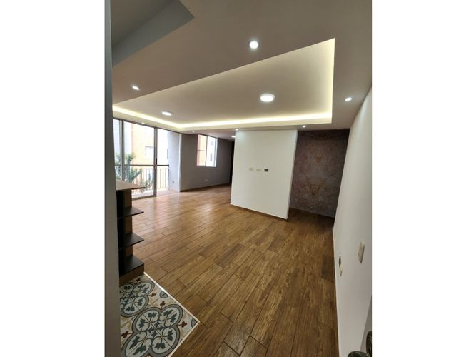 Apartamento de 2 alcobas en venta en Ciudad Melendez, Cali, 65 m² · foto 2 de 18