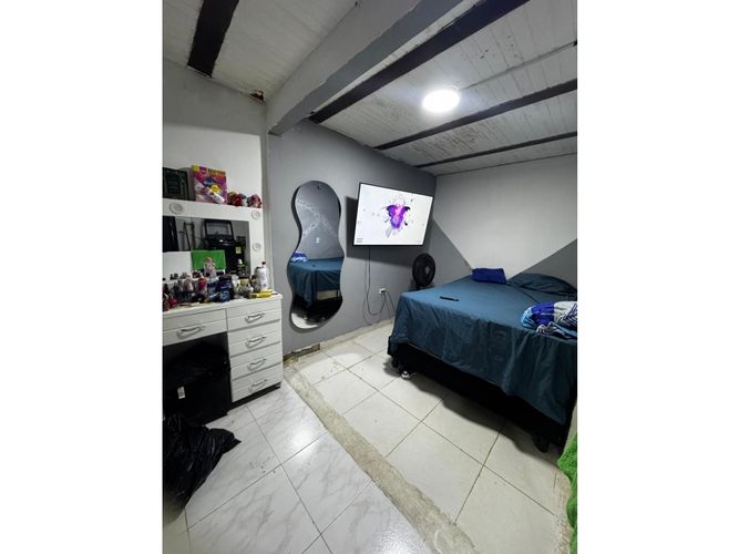 Casa de 5 alcobas en venta en El Carmelo, Candelaria, 200 m² · foto 13 de 21