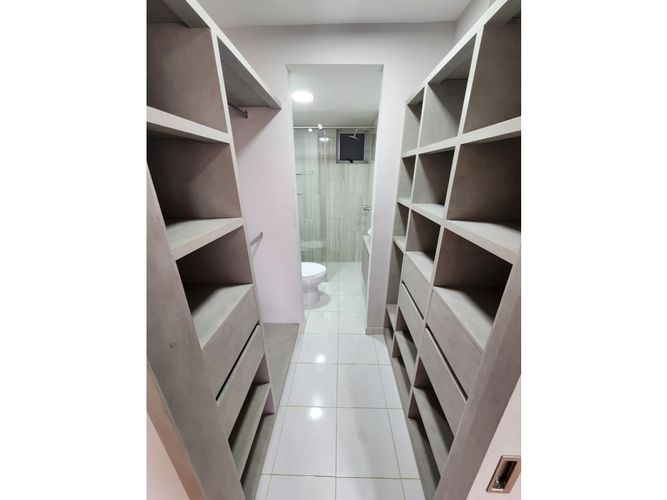 Apartamento de 2 alcobas en venta en Ciudad Melendez, Cali, 65 m² · foto 10 de 18