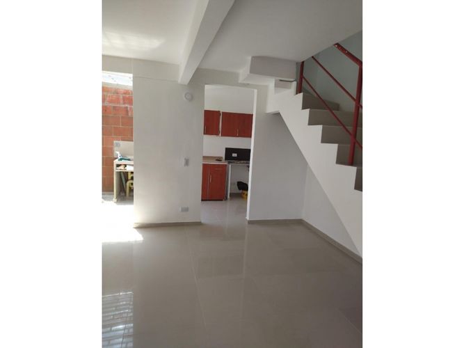 Casa de 2 alcobas en venta en Rincón De Zaragoza, Jamundí, 104 m² · foto 2 de 12