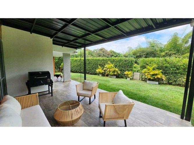 Casa de 4 alcobas en venta en Alfaguara, Jamundí, 180 m² · foto 4 de 12
