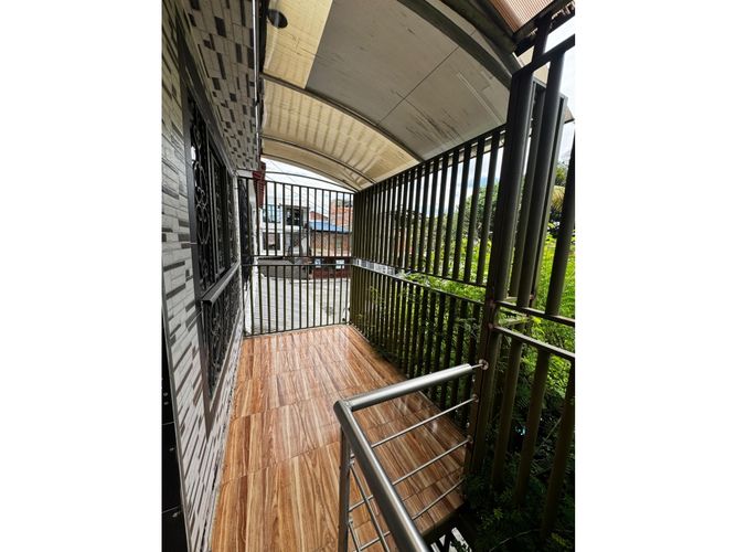 Casa de 5 alcobas en venta en Valle Del Lili, Palmira, 180 m² · foto 10 de 18