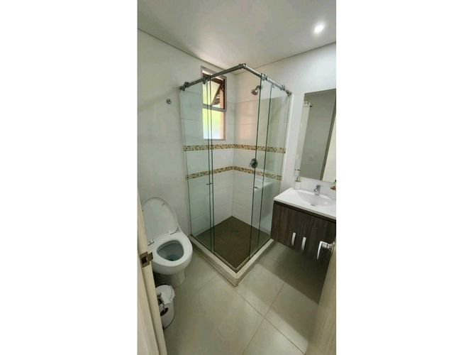 Casa de 4 alcobas en venta en Alfaguara, Jamundí, 180 m² · foto 9 de 12