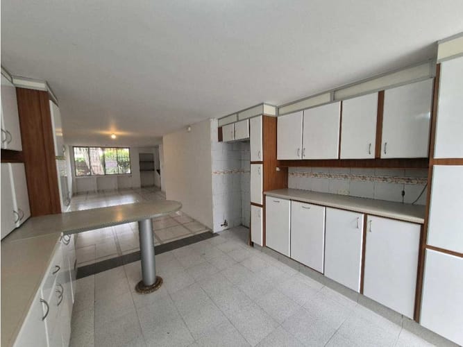 Casa de 5 alcobas en venta en Prados Del Norte, Cali, 190 m² · foto 11 de 24