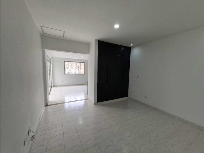 Casa de 5 alcobas en venta en Prados Del Norte, Cali, 190 m² · foto 22 de 24