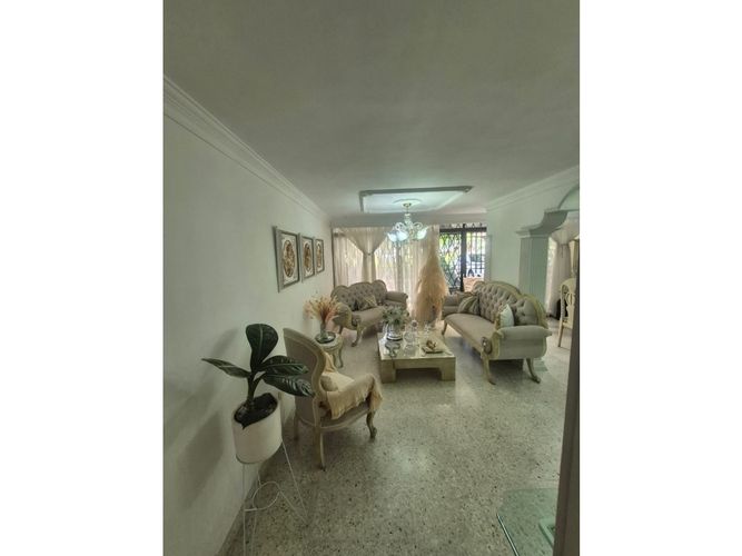 Apartamento de 3 alcobas en venta en Ciudad Capri, Cali, 131 m² · foto 5 de 24
