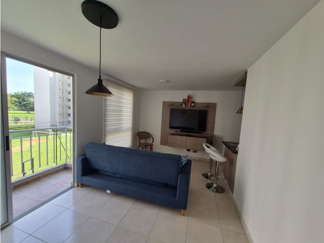 Apartamento de 3 alcobas en venta en Cr. Los Naranjos, Jamundí, 62 m² · foto 5 de 19