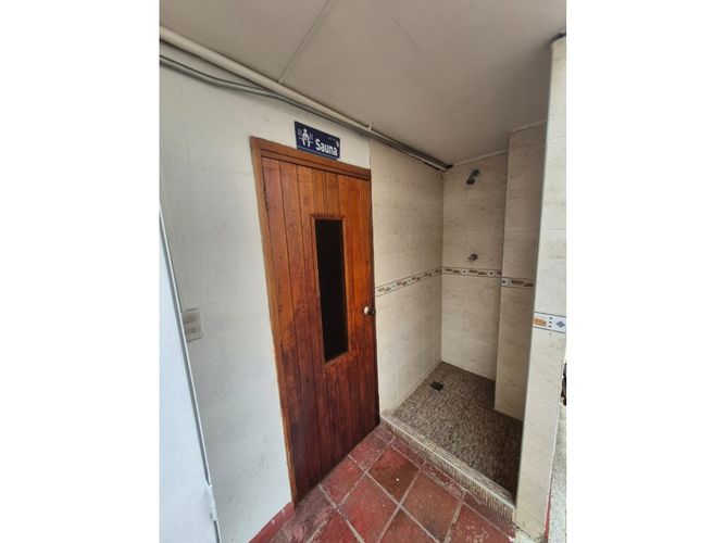 Apartamento de 3 alcobas en venta en Ciudad Capri, Cali, 131 m² · foto 23 de 24