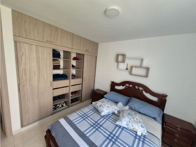 Apartamento de 3 alcobas en venta en Cr. Los Naranjos, Jamundí, 62 m² · foto 15 de 19