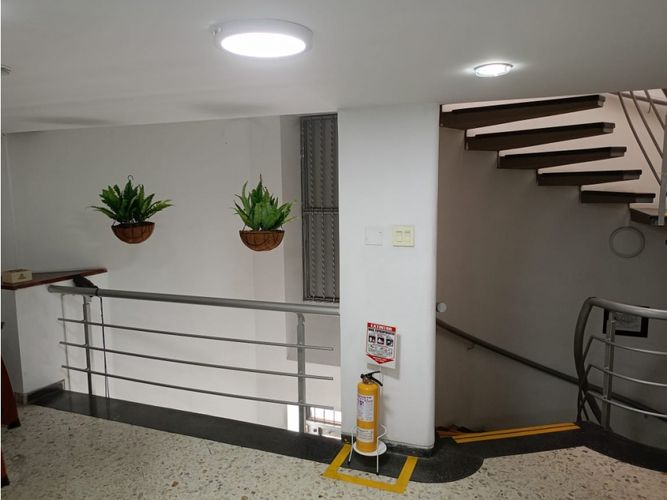 Edificio en venta en Bolivariano, Cali, 510 m² · foto 16 de 24