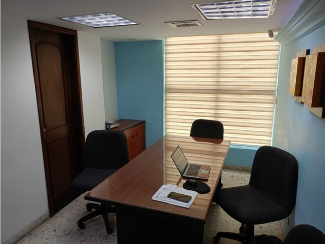 Edificio en venta en Bolivariano, Cali, 510 m² · foto 19 de 24