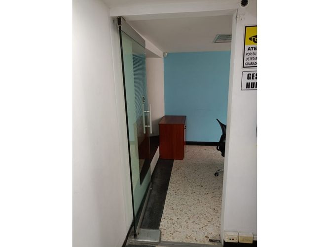 Edificio en venta en Bolivariano, Cali, 510 m² · foto 21 de 24