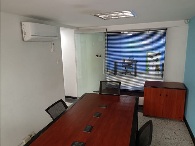 Edificio en venta en Bolivariano, Cali, 510 m² · foto 23 de 24