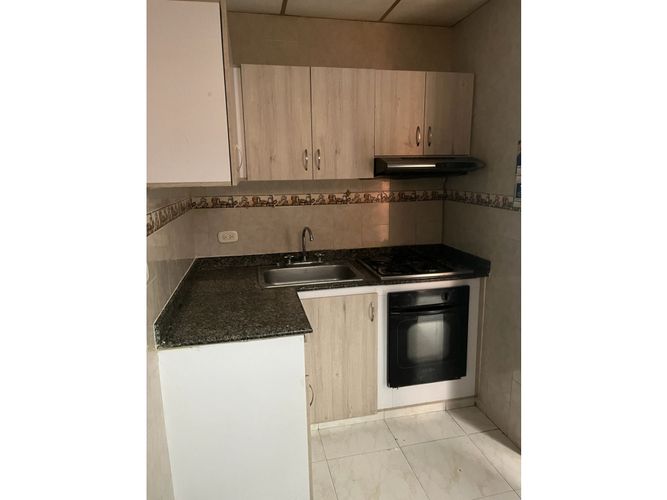 Apartamento de 3 alcobas en venta en Torres De Confandi, Cali, 70 m² · foto 5 de 16
