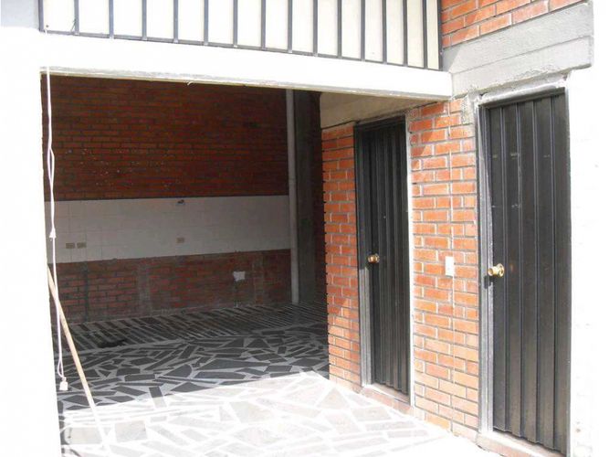 Casa de 4 alcobas en venta en Mariano Ramos, Cali, 320 m² · foto 6 de 6