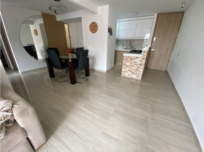 Apartamento en venta en Bochalema, Cali · foto 3 de 24