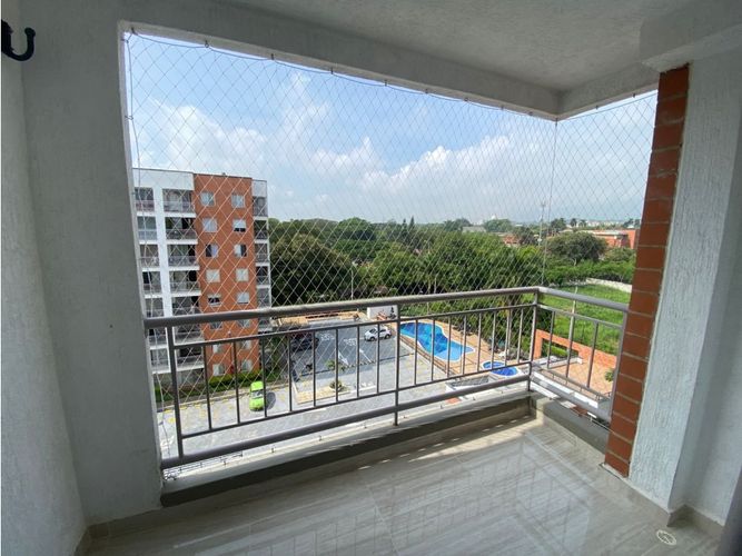 Apartamento en venta en Bochalema, Cali · foto 4 de 24