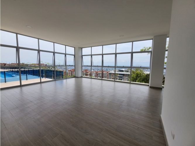 Apartamento de 3 alcobas en venta en Cristales, Cali, 190 m² · foto 12 de 24