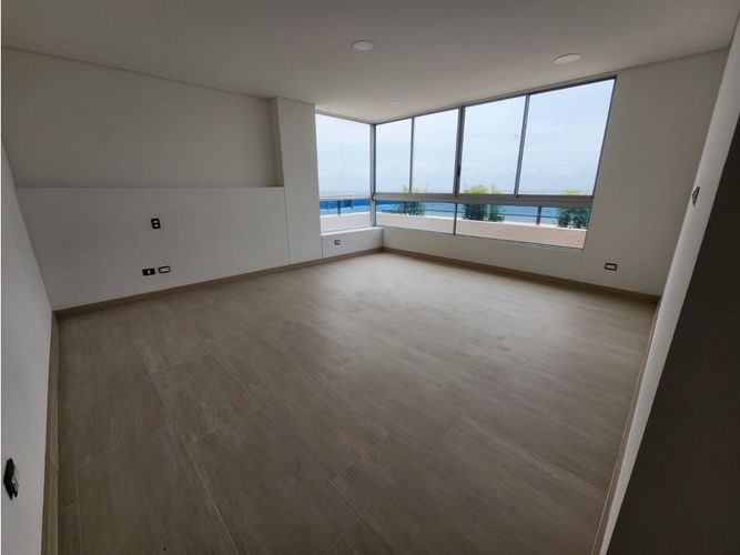 Apartamento de 3 alcobas en venta en Cristales, Cali, 190 m² · foto 13 de 24
