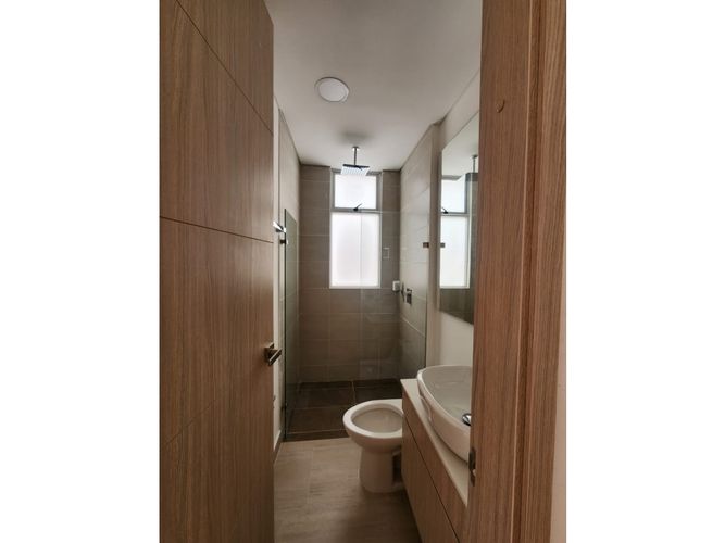 Apartamento de 3 alcobas en venta en Cristales, Cali, 190 m² · foto 19 de 24