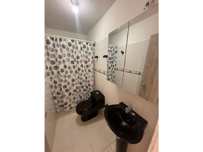 Apartamento de 4 alcobas en venta en Alfonso Lopez Ii Etapa, Cali, 120 m² · foto 8 de 11