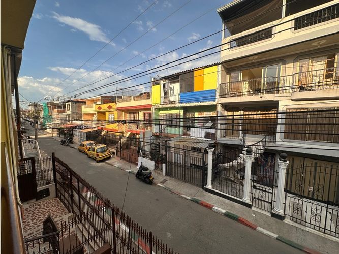 Apartamento de 4 alcobas en venta en Alfonso Lopez Ii Etapa, Cali, 120 m² · foto 11 de 11