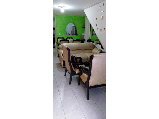 Casa de 3 alcobas en venta en San Judas Tadeo I, Cali, 101 m² · foto 4 de 12