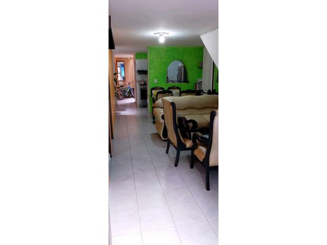 Casa de 3 alcobas en venta en San Judas Tadeo I, Cali, 101 m² · foto 5 de 12