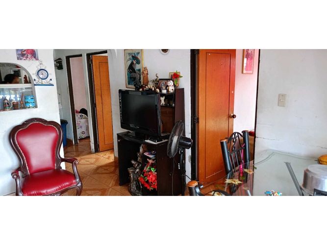 Casa de 5 alcobas en venta en San Judas Tadeo I, Cali, 150 m² · foto 2 de 15