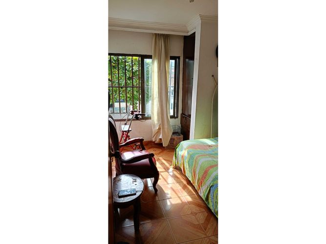 Casa de 5 alcobas en venta en San Judas Tadeo I, Cali, 150 m² · foto 4 de 15