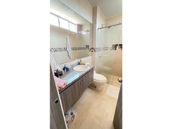 Casa de 3 alcobas en venta en Champagnat, Jamundí, 92 m² · foto 13 de 24