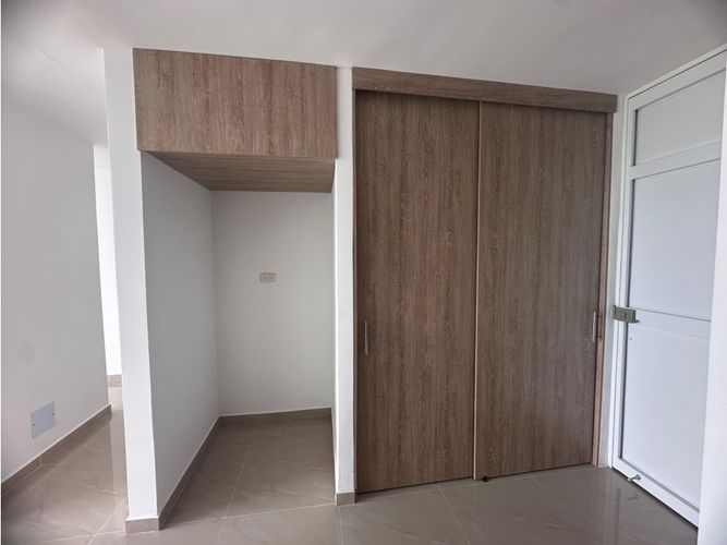Apartamento de 2 alcobas en venta en Cr. La Arboleda, Jamundí, 61 m² · foto 5 de 24