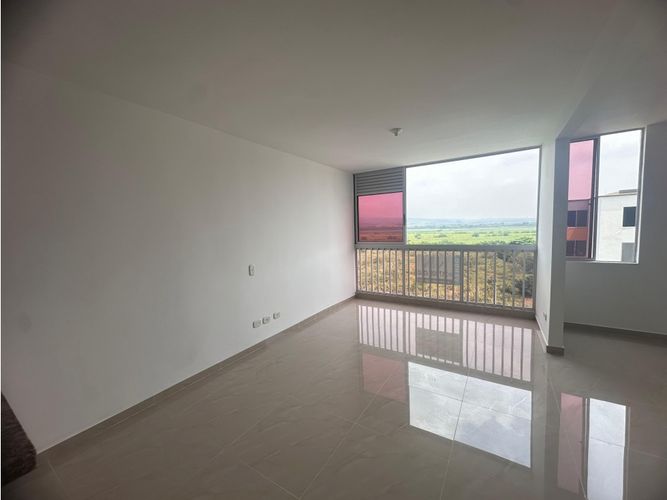 Apartamento de 2 alcobas en venta en Cr. La Arboleda, Jamundí, 61 m² · foto 6 de 24