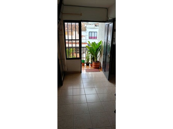 Casa de 5 alcobas en venta en San Judas Tadeo I, Cali, 150 m² · foto 8 de 15