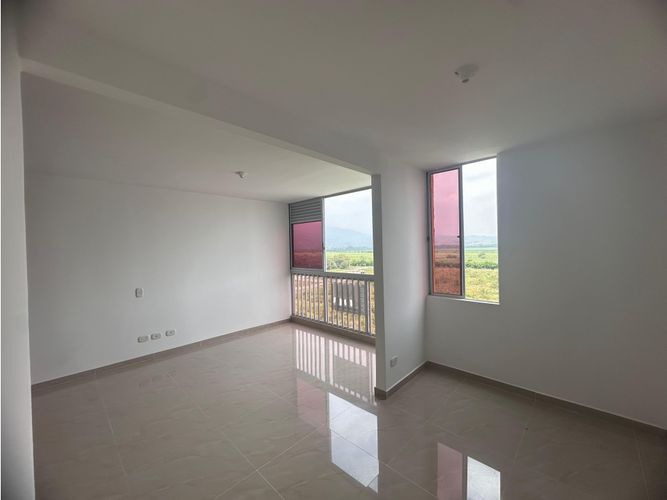 Apartamento de 2 alcobas en venta en Cr. La Arboleda, Jamundí, 61 m² · foto 7 de 24