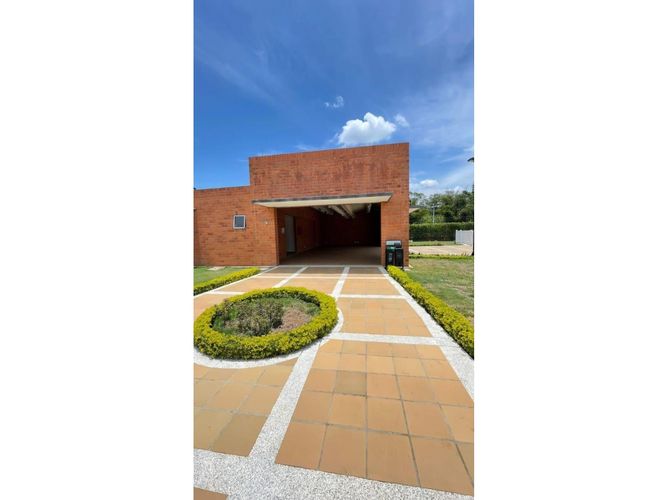 Casa de 3 alcobas en venta en Champagnat, Jamundí, 92 m² · foto 24 de 24