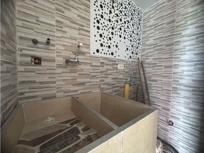 Apartamento de 2 alcobas en venta en Cr. La Arboleda, Jamundí, 61 m² · foto 15 de 24