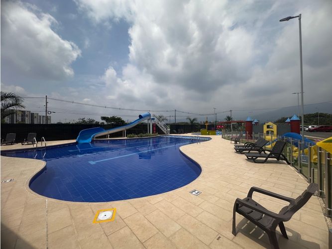 Apartamento de 2 alcobas en venta en Cr. La Arboleda, Jamundí, 61 m² · foto 16 de 24