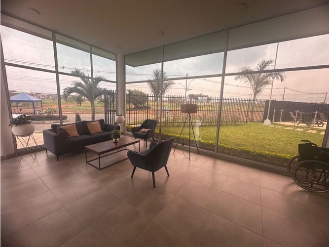Apartamento de 2 alcobas en venta en Cr. La Arboleda, Jamundí, 61 m² · foto 23 de 24
