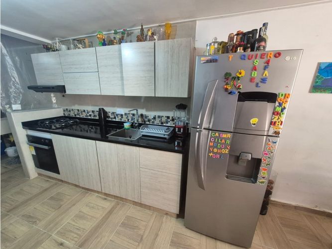 Casa de 9 alcobas en venta en Ciudad Cordoba, Cali, 225 m² · foto 4 de 24