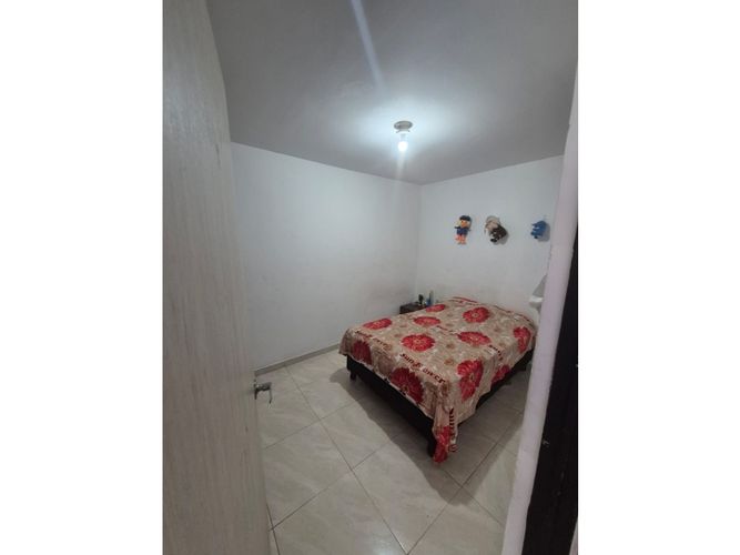 Casa de 9 alcobas en venta en Ciudad Cordoba, Cali, 225 m² · foto 9 de 24